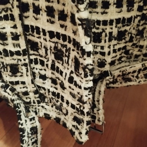 ZINI Tweed Jacket like new with belt black and white