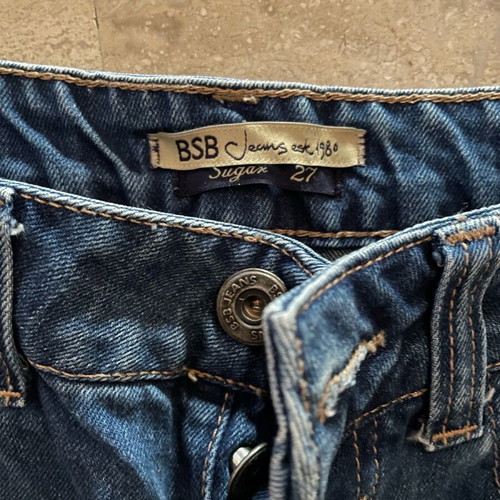 Bsb Jean shorts like new with rips, size 27