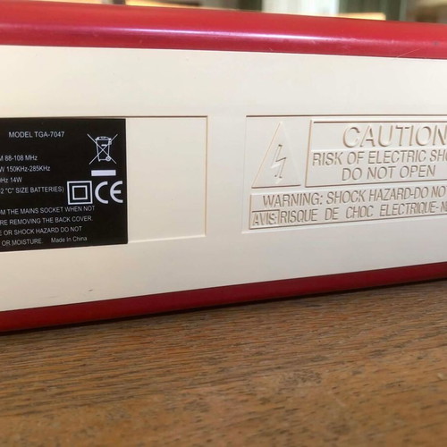Akai i-Vintage radio like new, red wood effect