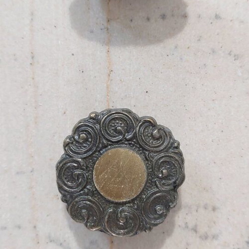 Bronze door and cabinet knobs used, set