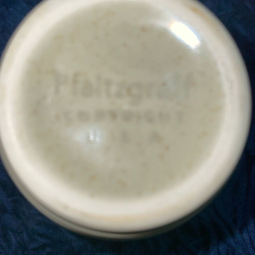 Pfaltzgraff coffee mugs like new, pack of 12