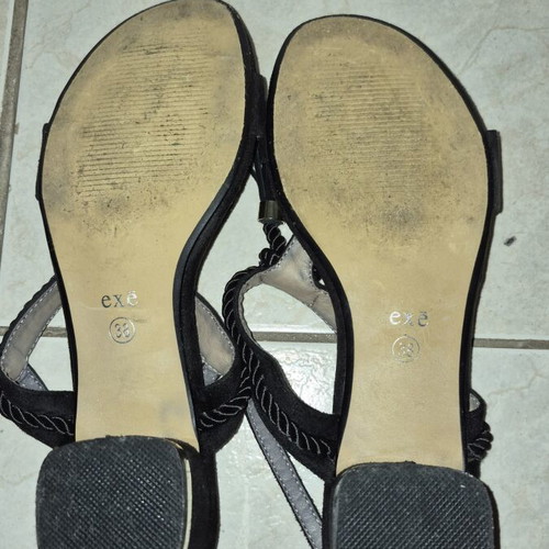 Exe sandals like new, black and gold, size 38, low heel