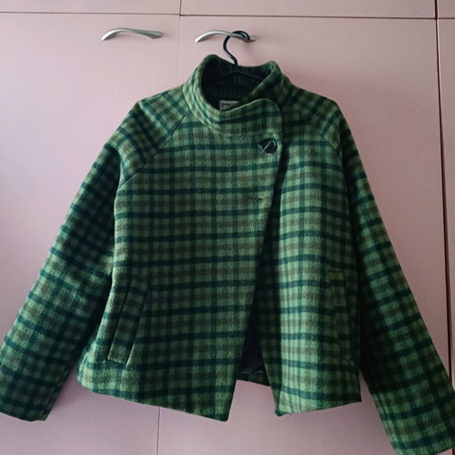 Jacket Namaste small green color like new