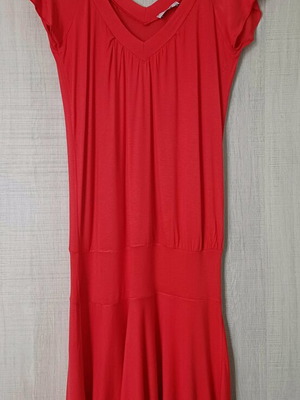 Short-sleeve dress red like new, size M