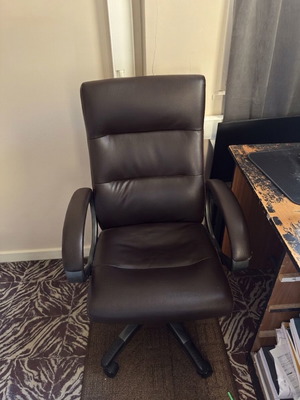 Office chair used, fully functional with replaced wheels