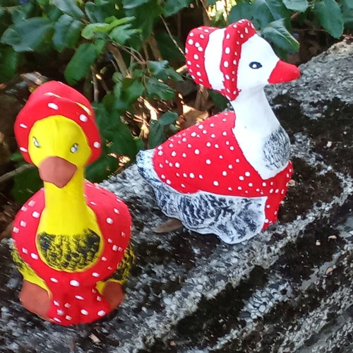 Figures new, weather resistant, single piece