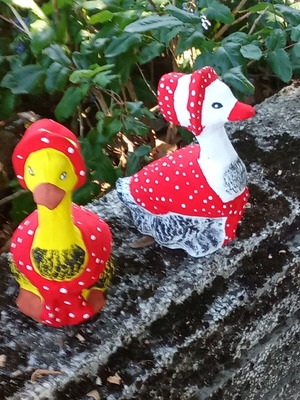 Figures new, weather resistant, single piece