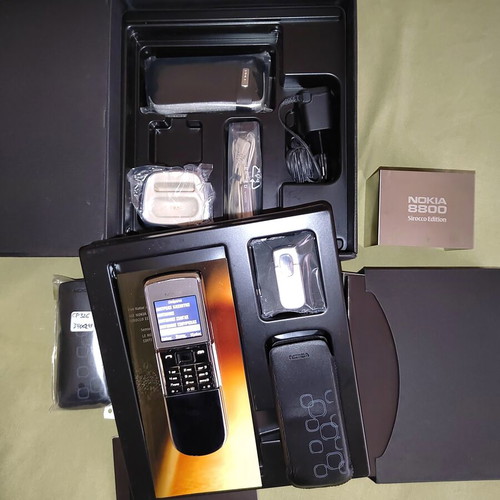 Nokia 8800 Sirocco Edition collector's phone, mint condition