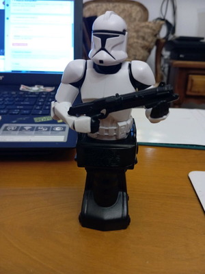 Star Wars Clone Soldier Kinder Surprise Easter 2024 like new