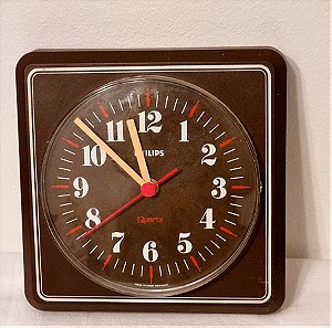 Philips Wall Clock, vintage HF Quartz clock, model HR5477, retro mid century design from the 1970s,
