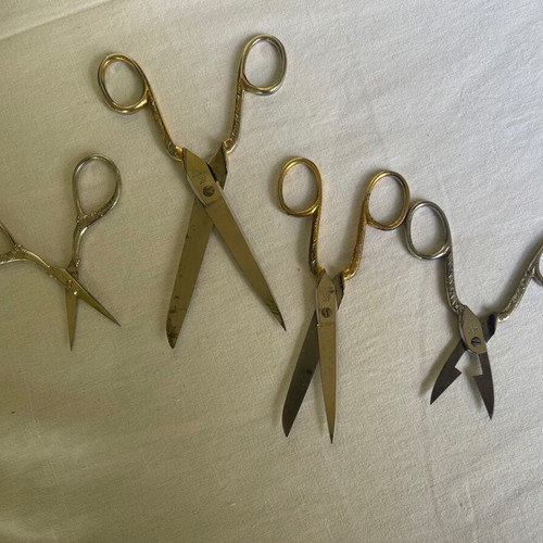 Zwilling J. A. Henckels antique scissors set of 4 in leather case used