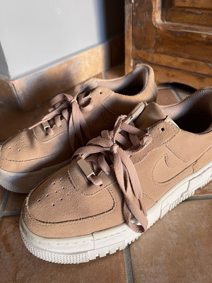 Nike Airforce suede tan color new size 39 sneakers