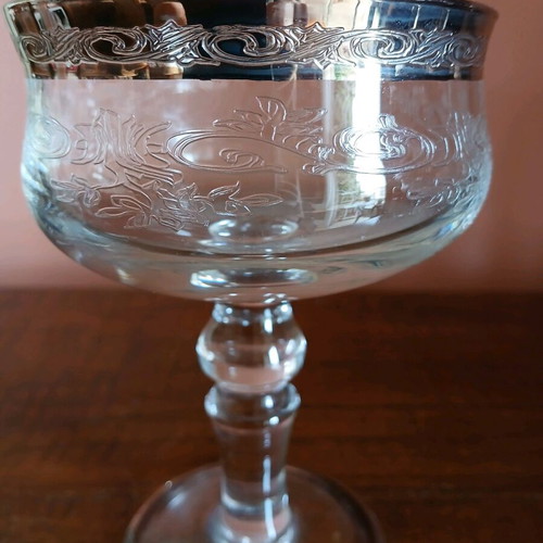 Murano Medici 6 champagne glasses new, vintage with platinum rim