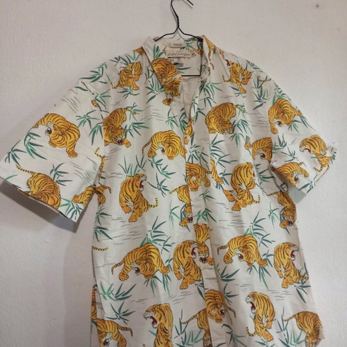 Tiger shirt H&M като ново, размер XL, цветен, памук
