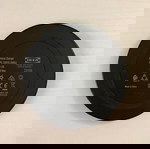  Ασύρματος Φορτιστής μαύρο χρώμα και καλώδιο USB-C