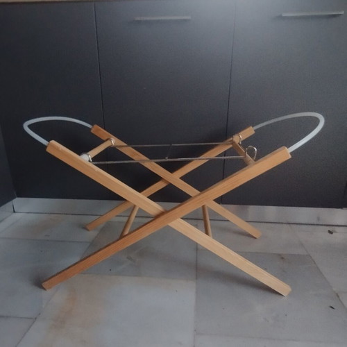 Mothercare bassinet with stand and handmade covers like new