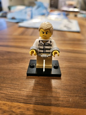 LEGO City Jail Prisoner minifigure like new