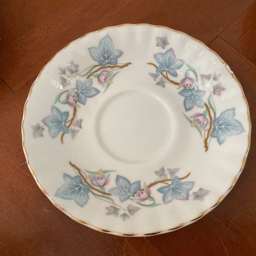 Royal Kent tea set porcelain England in excellent condition