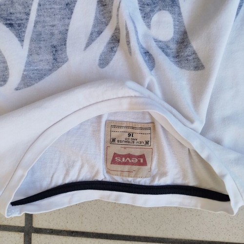 Levi's white cotton short-sleeve blouse like new