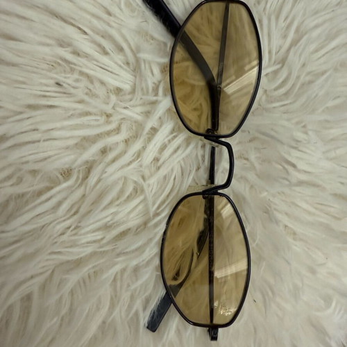 Marjo metal sunglasses used with light-colored lenses