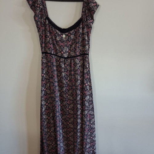 Attrattivo Maxi Dress like new, viscose, black with pink and blue pattern