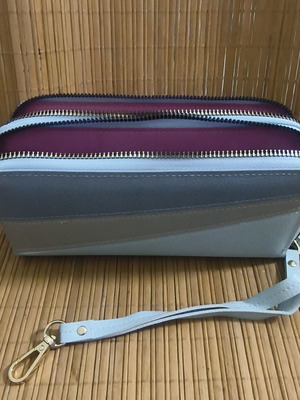 Women's wallet like new in blue and gray tones