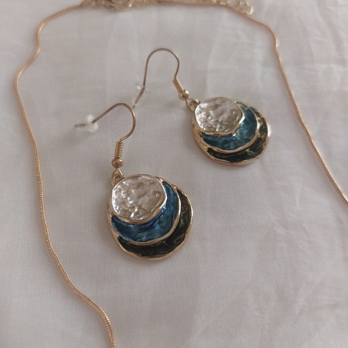 Golden Lagoon necklace and earrings set, turquoise and pearl white