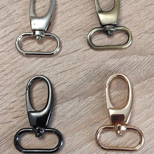 Metal parrot hook 2.5cm new in various colors