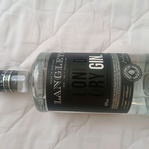 Langley's London Dry Gin new, unopened