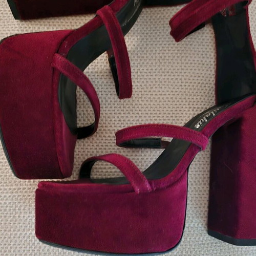 Mytilakis Burgundy High Heels Sandals size 37 like new