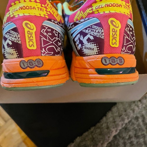 Asics Gel athletic shoes used, multicolor, size 40