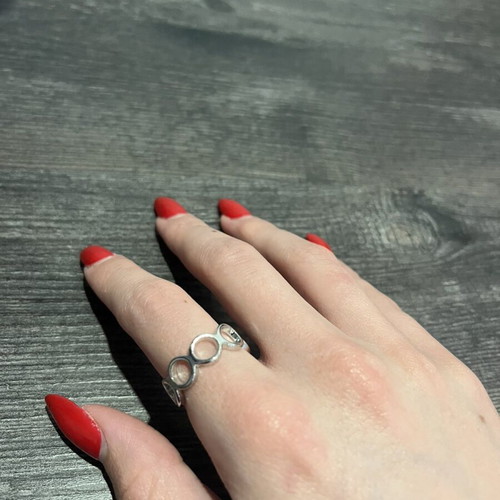 Silver ring brand new in excellent condition