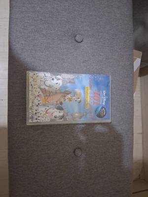 101 Dalmatians VHS dubbed new