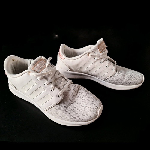 Adidas Neo Cloudfoam Racer athletic shoes used, size 41.5, white