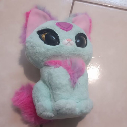 My Fuzzy Friends Magic Whisper Kitty Skye plush cat toy like new