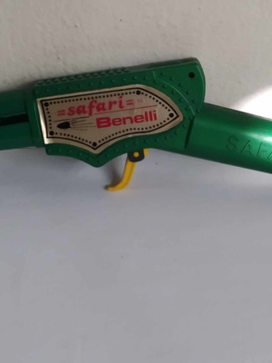 Benelli Rifle Space friction gun used, Greek plastic toy from 70s