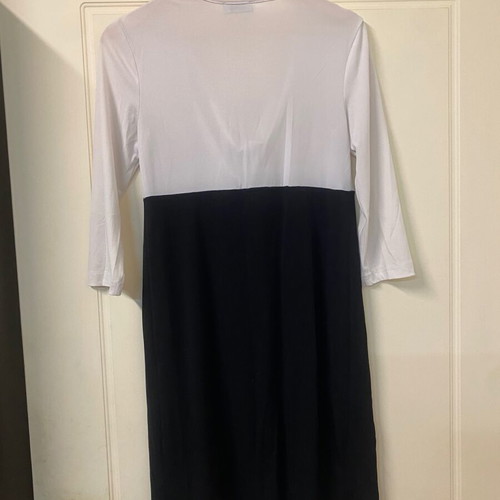 Black and white dress small like new