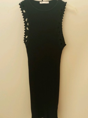 Zara knitted dress black, like new, size S