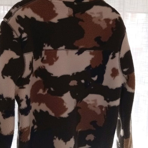 Kiabi furry winter jacket like new, multicolor