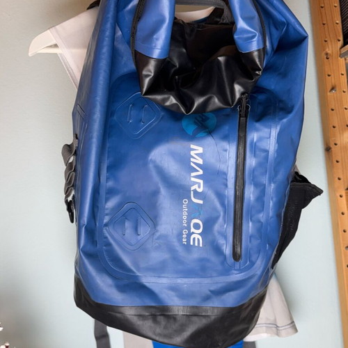 Backpack used, blue, waterproof, 25-40 liters capacity