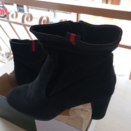 Women's boots new black suede with red collar and 8cm heel