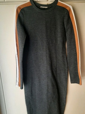Midi dress Zara like new, elastic slim fit gray