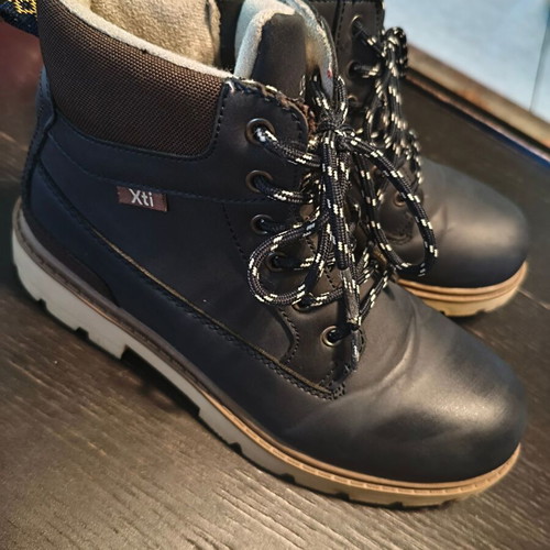 Xti boots for boys size 36, blue