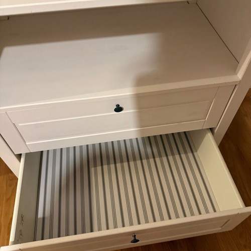 IKEA changing table-shelf like new, very practical