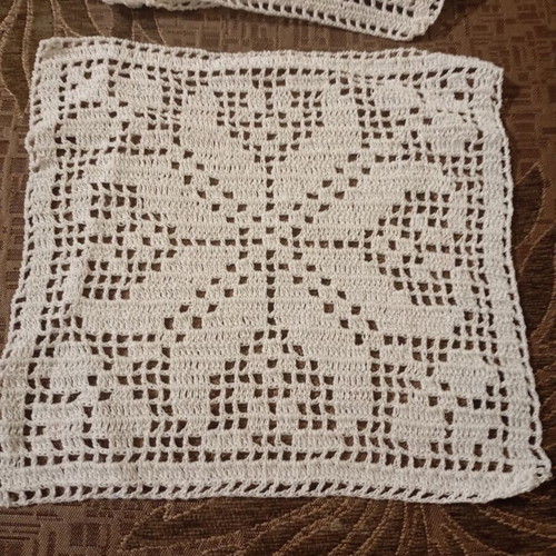 Handmade doilies new, set of 19 pieces