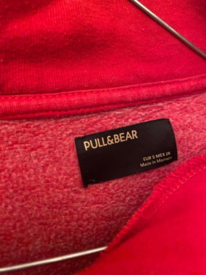 Pull & Bear red sweatshirt like new, size S