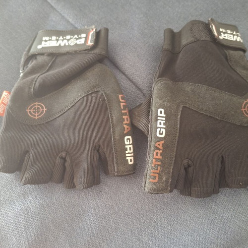 Gym gloves