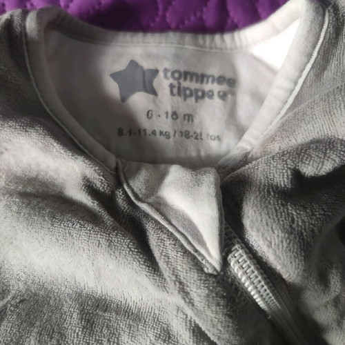 Sleep bags 6-18 months like new, Tommee Tippee and No name 2.5 tog