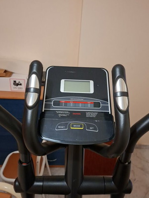 Pegasus elliptical fitness machine new, 9 kg flywheel weight