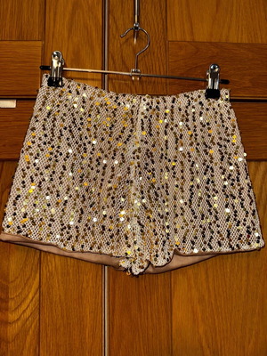 Vassia Kostara shorts new, size S, unworn